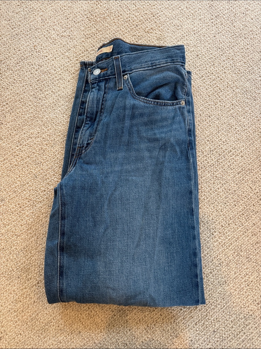 Lightweight Levi’s Baggy Dad 27